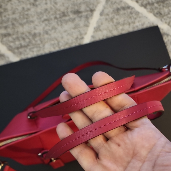 Coach Peyton Pocket Tote  Leather Shoulder Bag. - Picture 10 of 15